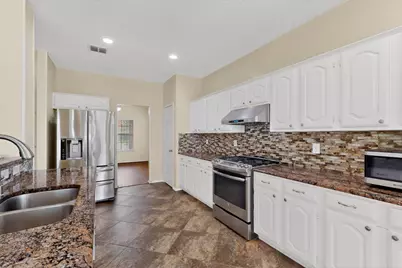 2625 Timberwood Drive, Flower Mound, TX 75028 - Photo 14