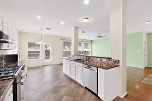 2625 Timberwood Dr, Flower Mound, TX 75028 - Photo 18