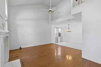2212 Meadowstone Drive, Carrollton, TX 75006 - Photo 4