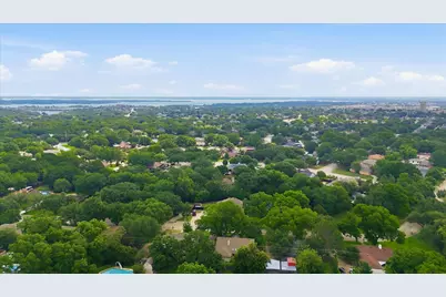 2012 Cripple Creek Lane, Lewisville, TX 75077 - Photo 34