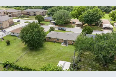 2022 Jerry Avenue, Denison, TX 75020 - Photo 32