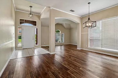 5001 Lake Crest Drive, McKinney, TX 75071 - Photo 2