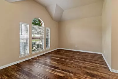 5001 Lake Crest Drive, McKinney, TX 75071 - Photo 4
