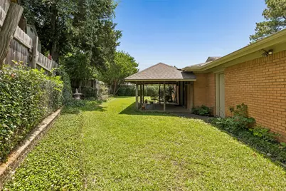 1637 Hendrix Drive, Irving, TX 75061 - Photo 4