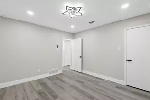 5600 Bogota Dr, North Richland Hills, TX 76180 - Photo 26