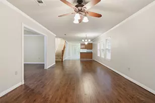 321 S Main St, Irving, TX 75060 - Photo 6