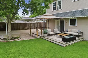 321 S Main St, Irving, TX 75060 - Photo 26