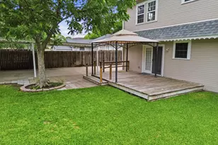321 S Main St, Irving, TX 75060 - Photo 22