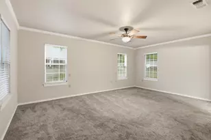 321 S Main St, Irving, TX 75060 - Photo 12
