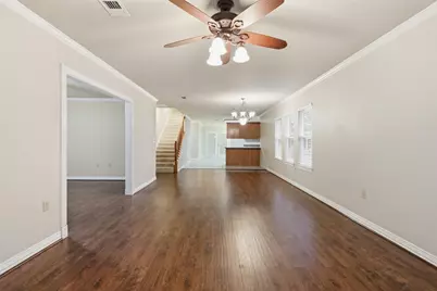 321 S Main Street, Irving, TX 75060 - Photo 4