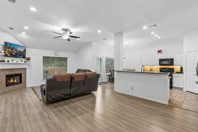 2017 Kenny Court, Lewisville, TX 75067 - Photo 6