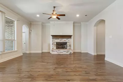 310 Desert Sky Drive, Waco, TX 76657 - Photo 6