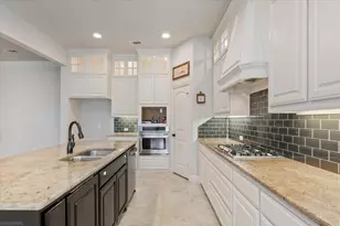 310 Desert Sky Dr, Waco, TX 76657 - Photo 12