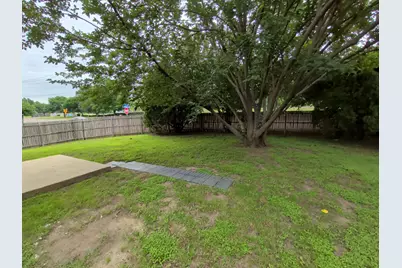 318 Spanish Moss Drive, Arlington, TX 76018 - Photo 24