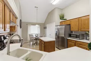 1809 Armstrong Dr, Flower Mound, TX 75028 - Photo 12