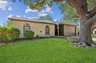 556 Hawthorne Dr, Allen, TX 75002 - Photo 2