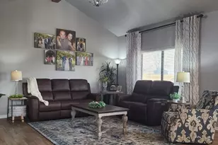 6080 Sunrise Ct, Athens, TX 75752 - Photo 8