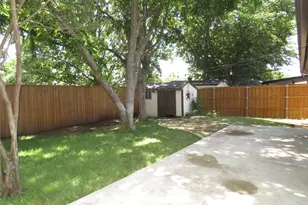 2308 Crestmeadow St, Denton, TX 76207 - Photo 36