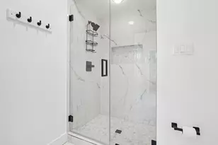 3222 Wycliff Ave, Dallas, TX 75219 - Photo 16