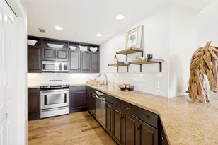 411 W 7th St, Fort Worth, TX 76102 - Photo 6
