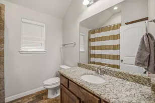 123 Donna Cir, Granbury, TX 76049 - Photo 24