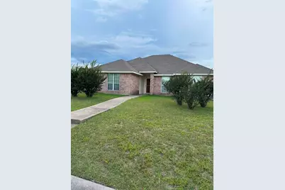 201 Wildcat Drive, Lacy Lakeview, TX 76705 - Photo 1