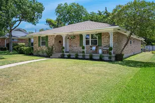 8426 Baumgarten Dr, Dallas, TX 75228 - Photo 4