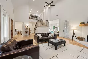 3402 Sycamore Dr, Flower Mound, TX 75028 - Photo 4
