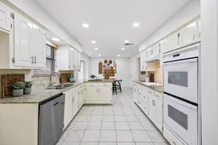 4540 New Orleans Dr, Plano, TX 75093 - Photo 14