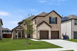 2108 Corbera Dr, Little Elm, TX 75068 - Photo 2