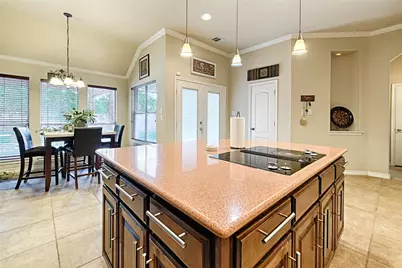 6004 Cedar Glen Court, Grand Prairie, TX 75052 - Photo 12