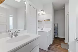 824 E Northside Dr, Pilot Point, TX 76258 - Photo 12