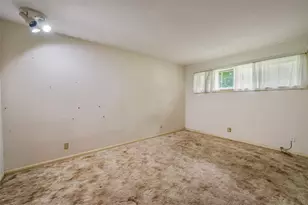 6916 Hovenkamp Ave, Richland Hills, TX 76118 - Photo 12