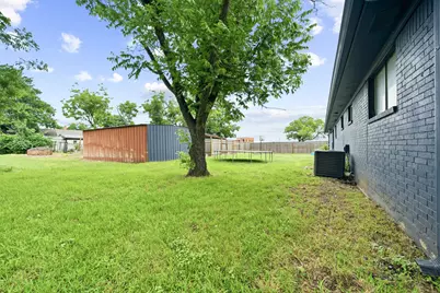 9338 5th Street, Crawford, TX 76638 - Photo 16