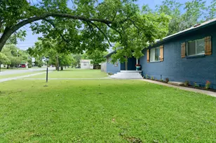 9338 5th St, Crawford, TX 76638 - Photo 12