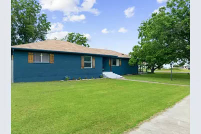 9338 5th Street, Crawford, TX 76638 - Photo 14