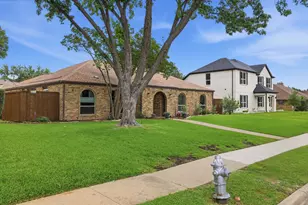 1617 Cherbourg Dr, Plano, TX 75075 - Photo 2