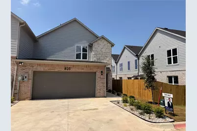 825 Premier Parkway, Grand Prairie, TX 75051 - Photo 1
