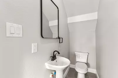 825 Premier Parkway, Grand Prairie, TX 75051 - Photo 18