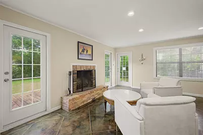 3644 W Seminary Drive, Fort Worth, TX 76109 - Photo 8