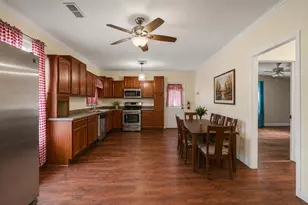 307 N Oak Ln, Tolar, TX 76476 - Photo 12