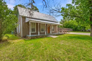 307 N Oak Ln, Tolar, TX 76476 - Photo 2