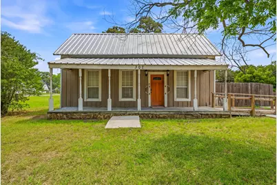 307 N Oak Lane, Tolar, TX 76476 - Photo 1