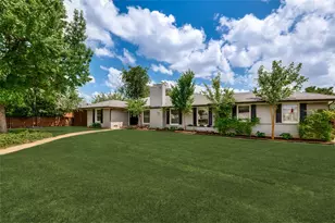 4006 Walnut Hill Ln, Dallas, TX 75229 - Photo 6