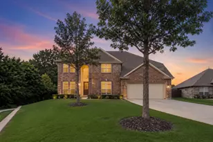 1300 Bellingham Cir, Glenn Heights, TX 75154 - Photo 1