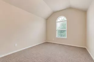 1300 Bellingham Cir, Glenn Heights, TX 75154 - Photo 22