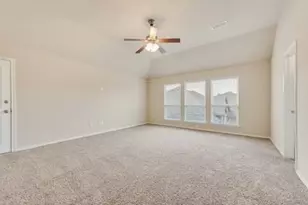 1300 Bellingham Cir, Glenn Heights, TX 75154 - Photo 22