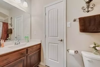 1300 Bellingham Circle, Glenn Heights, TX 75154 - Photo 8