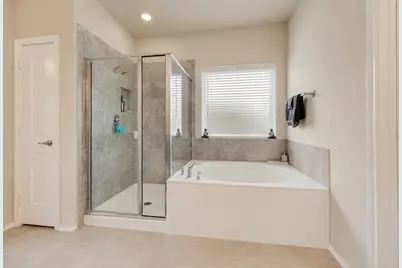 1300 Bellingham Circle, Glenn Heights, TX 75154 - Photo 18