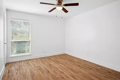15515 Leavalley Circle, Dallas, TX 75248 - Photo 16